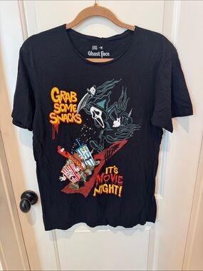 Black Short-Sleeve Graphic Tee Scream  - "Grab Some Snacks" Halloween